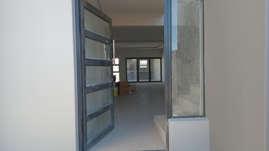 4 Bedroom Property for Sale in Sandown Western Cape